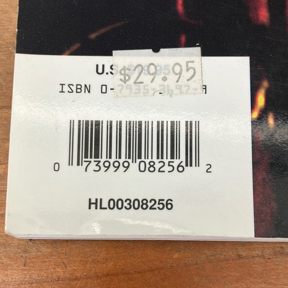 Music book: Sarah McLachlan Songbook for piano vocal and guitar - Picture 2 of 15